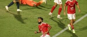 الشحات يحسم القمة فى ليلة الأحمر.. الأهلي يتفوق على الزمالك 2-1